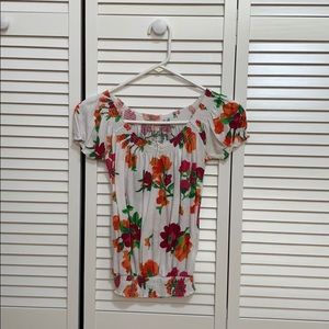 Simple Aeropostale Floral Top